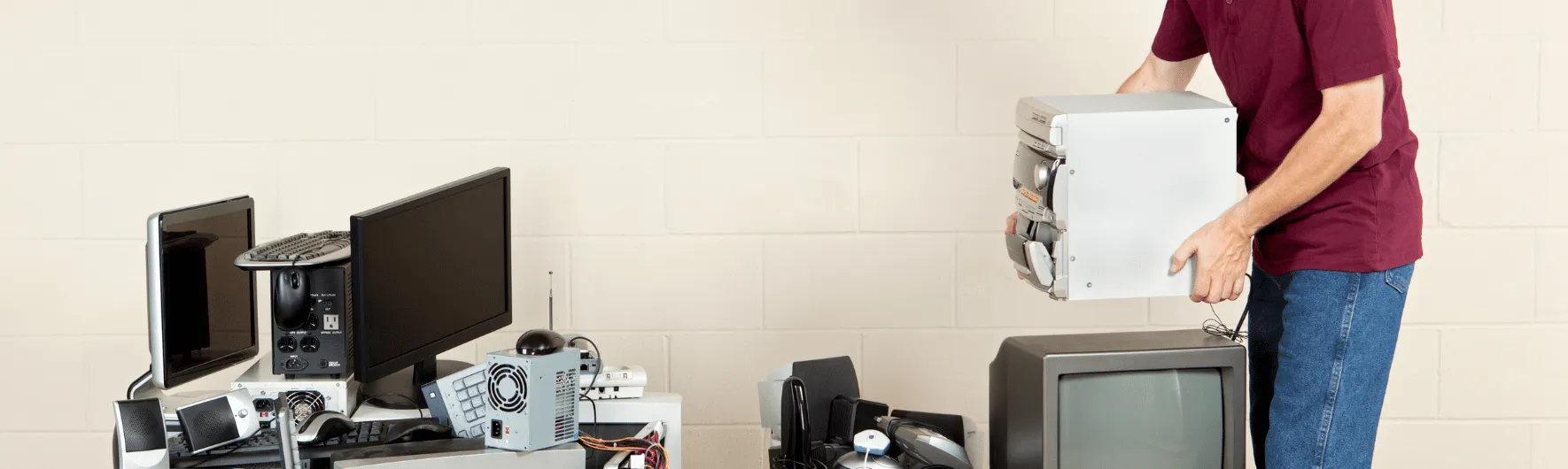 Palletized bulk IT equipment and server infrastructure undergoing valuation in Bangalore